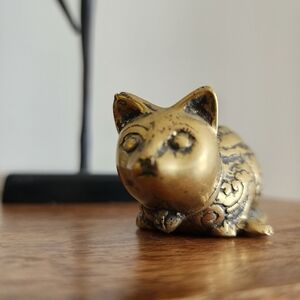 Cute Vintage Decorative Small Brass Cat Figurine